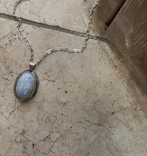 MOON NECKLACE