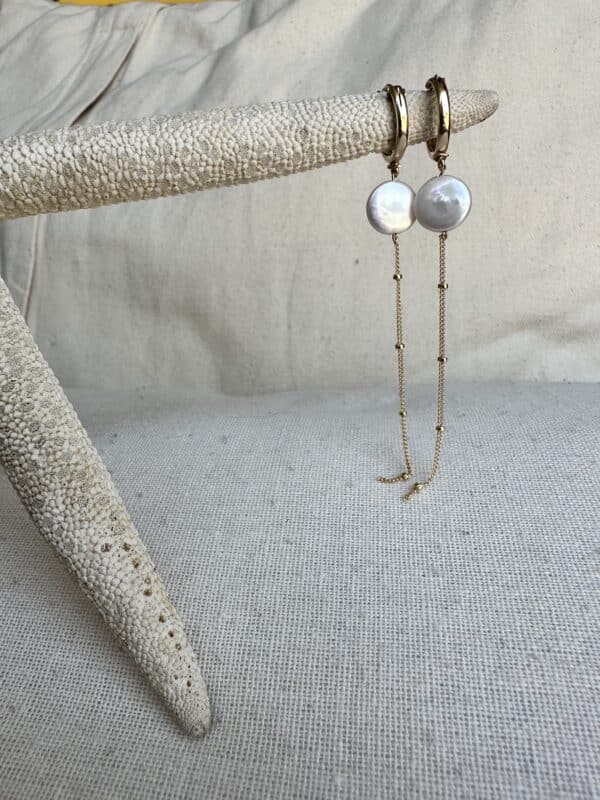 GOLD PEARL EARRINGS