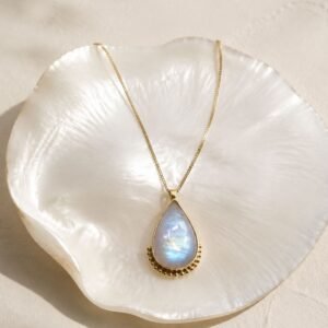 GOLD YARA NECKLACE